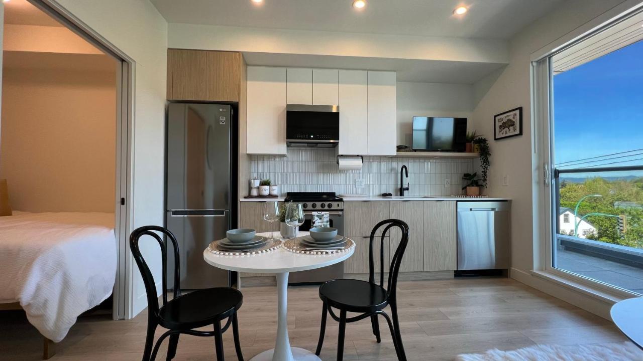 Hillside Oasis By Iris Properties! Victoria Dış mekan fotoğraf